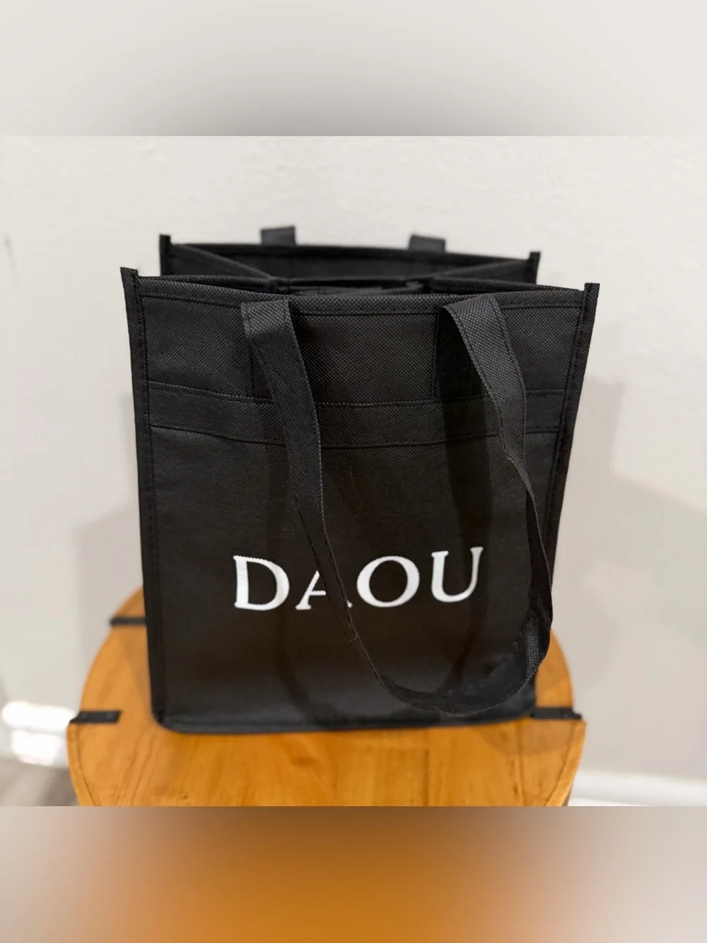 DAOU Winery 6 BOTTLE WINE TOTE- Reusable
